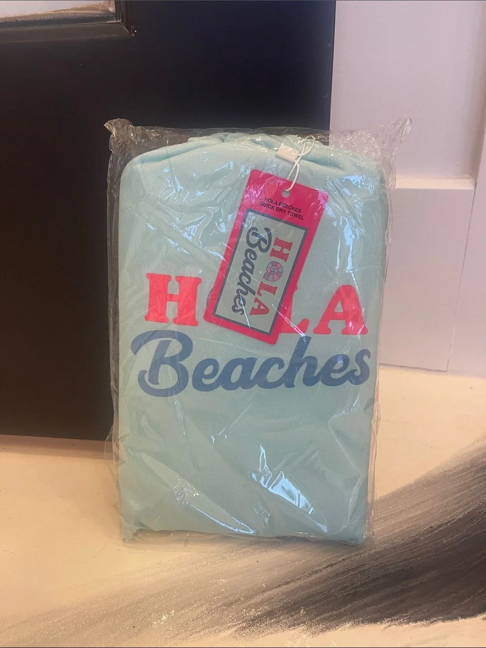 NIB “Hola Beaches” Quick Dry Towel